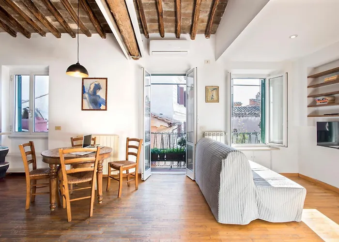Forum Loft Apartment Rom